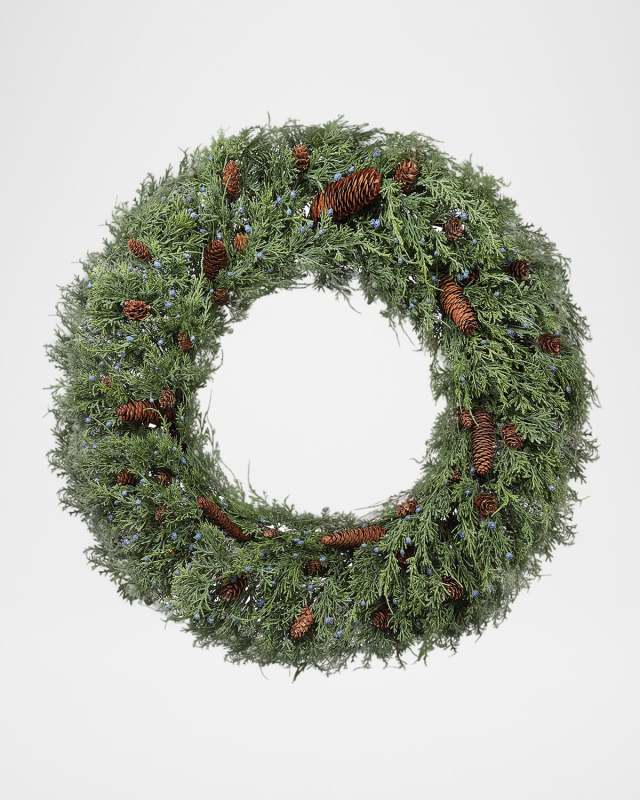 Blue Point Juniper 30" Wreath